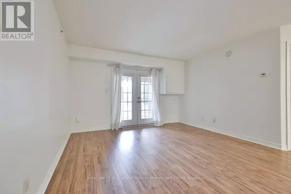 Burlington (tansley), ON L7M4P2,1441 Walker's Line #208