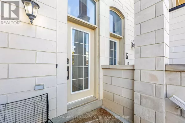 Milton (cl Clarke), ON L9T7Y9,9105 Derry RD West #Upper