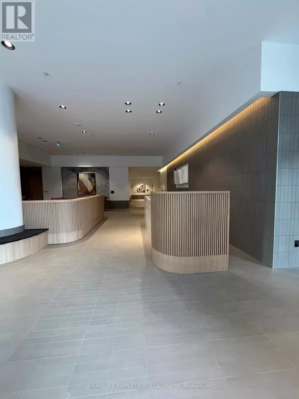 Mississauga (city Centre), ON L5B0P6,395 Square One DR #1407