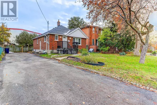 Toronto (brookhaven-amesbury), ON M9N1C4,27 JOHN BEST AVENUE