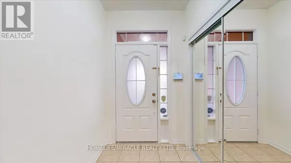 Milton (co Coates), ON L9T6Z3,730 BOLINGBROKE DRIVE