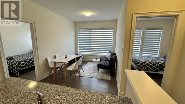 Oakville (go Glenorchy), ON L6H0Z6,COACH HOUSE - 3346 MILLICENT AVENUE