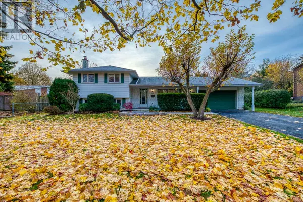 2138 SALMON ROAD, Oakville (br Bronte), ON L6L1M5