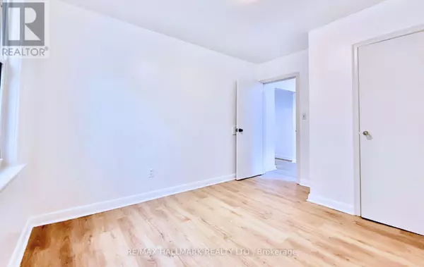 Toronto (alderwood), ON M8W3W2,314 Browns Line #Upper