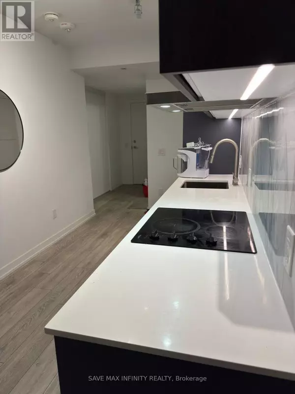 1100 Sheppard AVE West #703, Toronto (york University Heights), ON M3J0H1