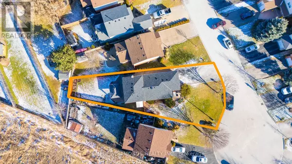 Burlington (headon), ON L7M3G9,3129 SANDCLIFFE COURT