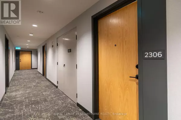 Mississauga (central Erin Mills), ON L5M2V8,2495 Eglinton AVE West #2306