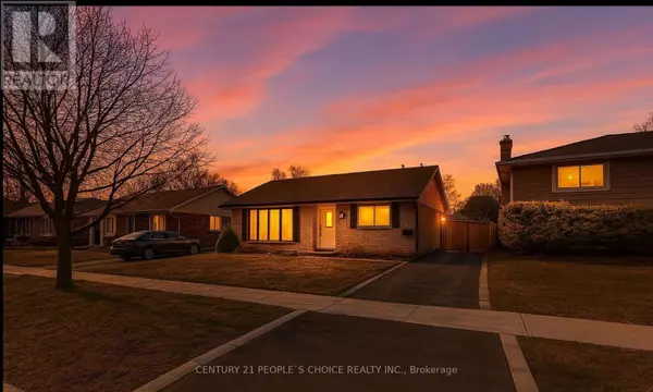 Burlington (roseland), ON L7N3B8,608 THORNWOOD AVENUE