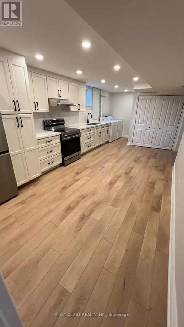 989 McBride AVE #BASEMENT, Mississauga (erindale), ON L5C1M2