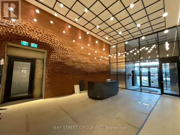 Oakville (jm Joshua Meadows), ON L6H7W6,3200 william coltson AVE #524