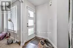 Oakville (cv Clearview), ON L6J7E5,1296 VALERIE CRESCENT W