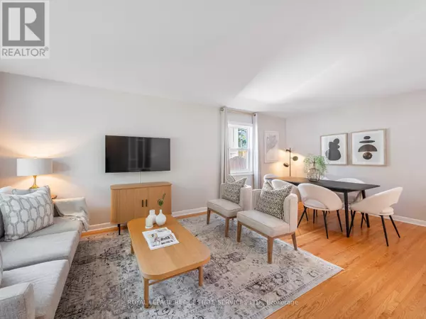 Toronto (lambton Baby Point), ON M6S4M5,61 SKYLARK ROAD