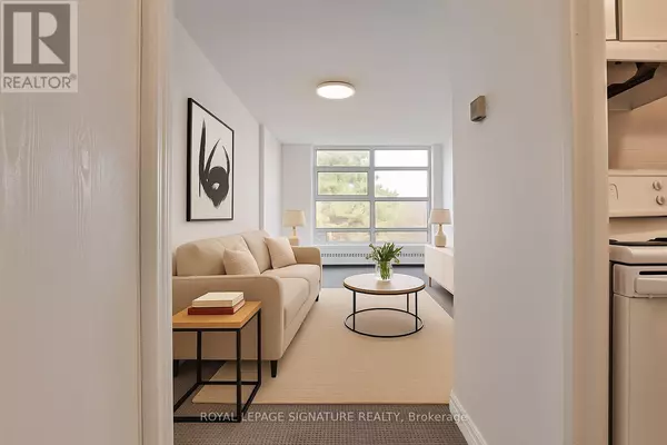 Toronto (black Creek), ON M3N2P3,335 Driftwood AVE #308