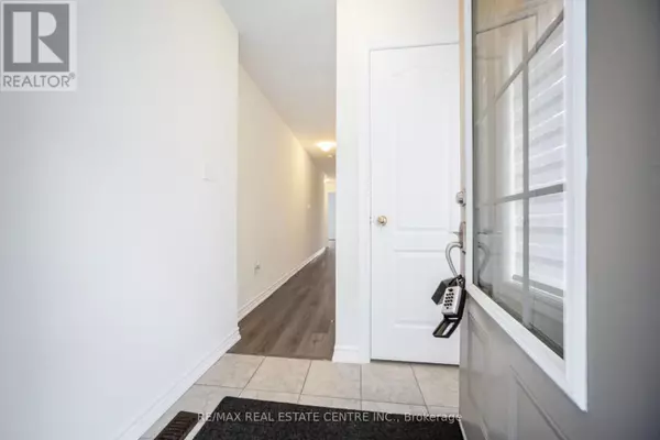 Brampton (heart Lake East), ON L6Z0H6,26 MIAMI GROVE