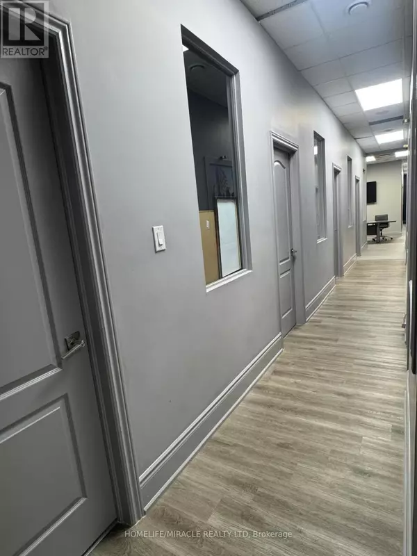 Mississauga (northeast), ON L5T1Y7,6985 Davand DR #17