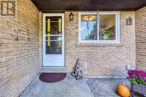 Brampton (brampton West), ON L6X2X2,88 HARRIDINE ROAD