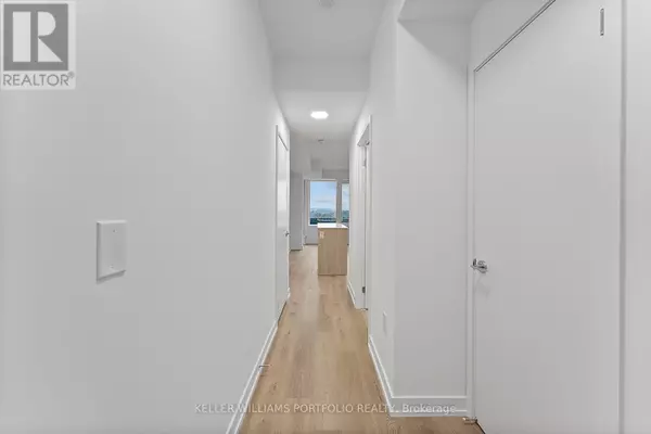 Mississauga (city Centre), ON L5B0P6,395 Square One DR #701