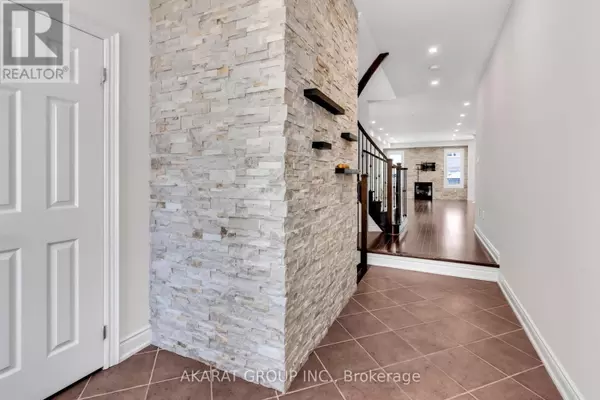 Oakville (wm Westmount), ON L6M0R5,2394 ALSTEP WAY