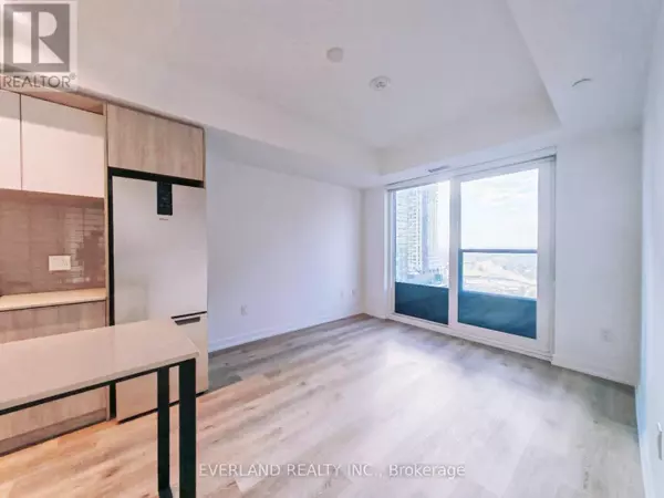 Mississauga (city Centre), ON L5B0P6,395 Square One DR #1109