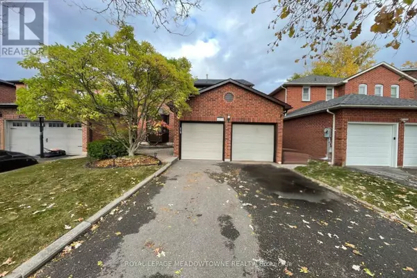 Mississauga (east Credit), ON L5N4M5,6236 CAMGREEN CIRCLE