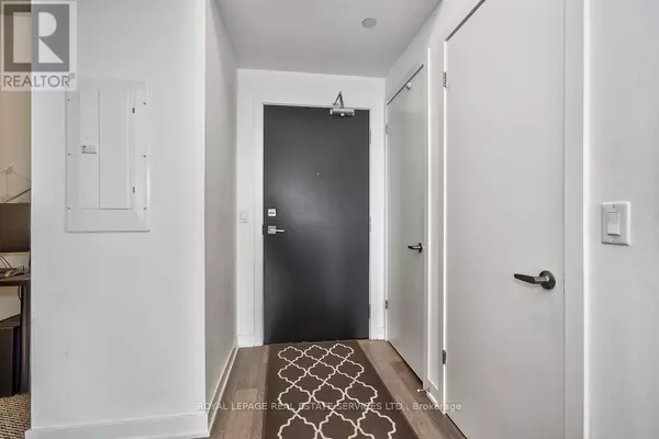 Burlington (orchard), ON L7L0J5,5230 Dundas ST #430