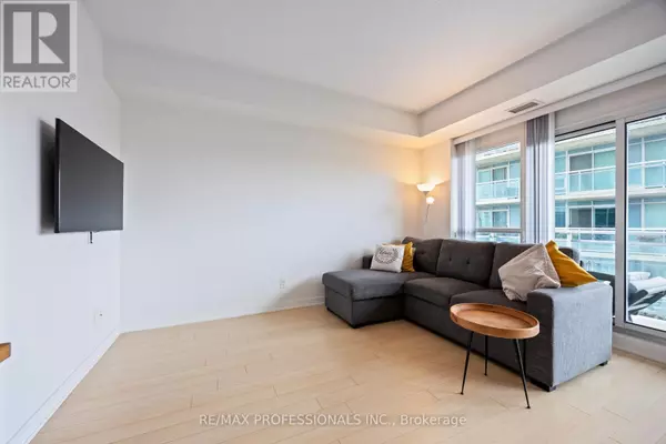 Toronto (mimico), ON M8Y0B3,165 Legion RD North #1431