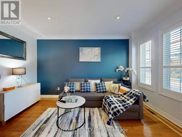 Oakville (wm Westmount), ON L6M4T1,2051 ASHMORE DRIVE