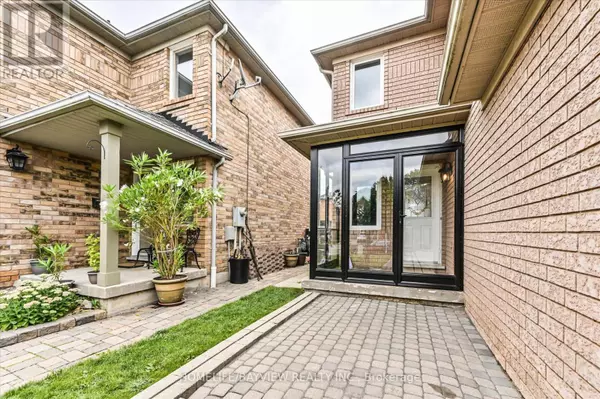 Mississauga (lisgar), ON L5N7V8,3956 BENTRIDGE ROAD