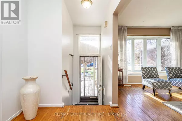 Brampton (southgate), ON L6T1K8,61 DEERFIELD CRESCENT