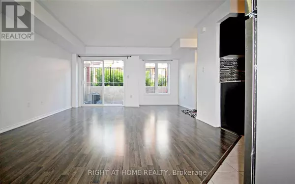 Oakville (ro River Oaks), ON L6H0K1,2492 Post RD #21