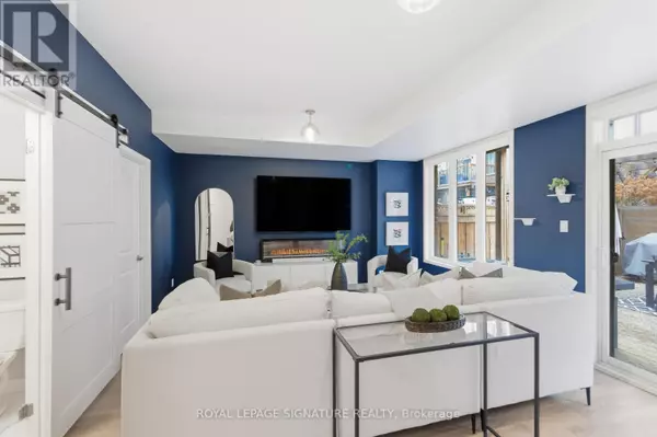 Oakville (go Glenorchy), ON L6H0L9,314 SQUIRE CRESCENT