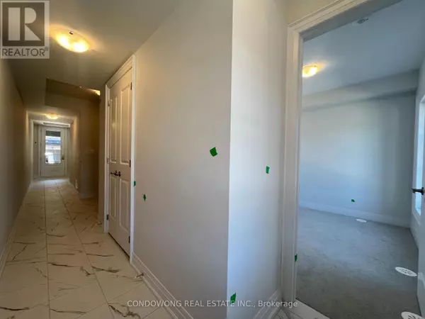 Mississauga (east Credit), ON L5V0E9,5951 SAIGON STREET