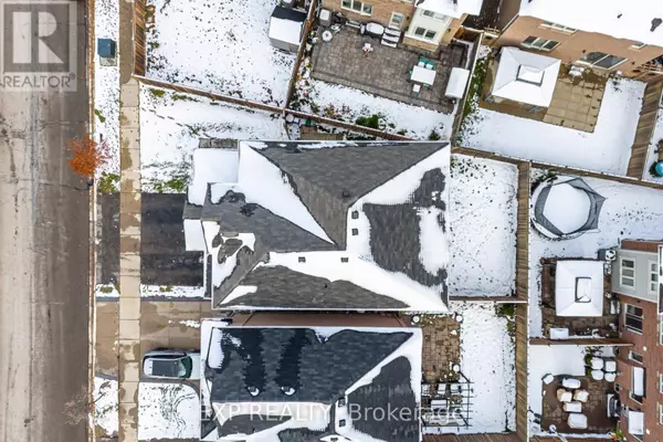 Milton (cl Clarke), ON L9T8Y6,1538 ELSWORTHY CROSS