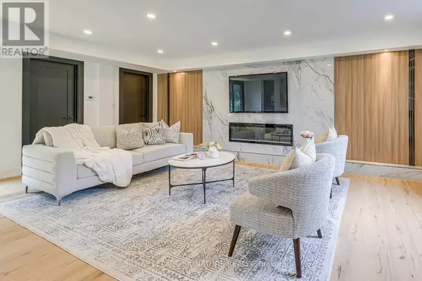 Halton Hills (stewarttown), ON L7G4S5,11024 TRAFALGAR ROAD