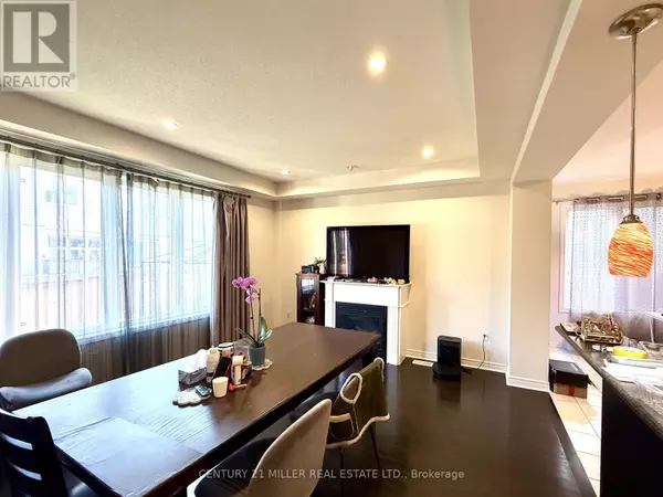 Oakville (bc Bronte Creek), ON L6M0L2,3275 Stalybridge DR #47