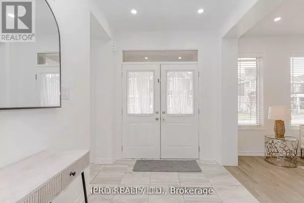 Milton (walker), ON L9T2Z5,396 BOYD LANE