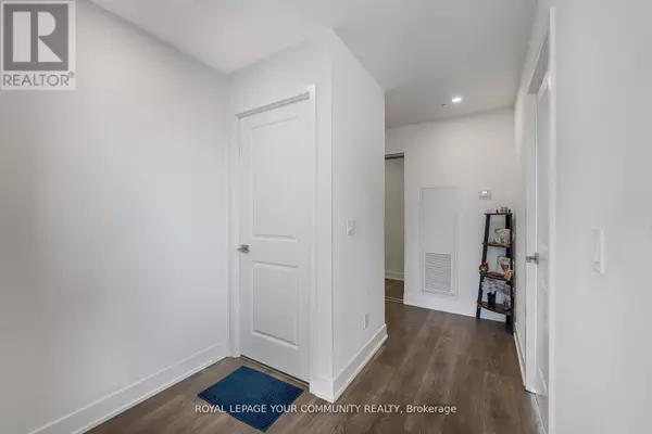 Oakville (ro River Oaks), ON L6H3R6,297 Oak Walk DR #604