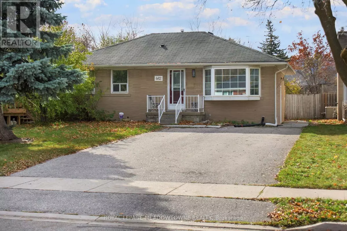 Milton (om Old Milton), ON L9T1X8,462 Kingsleigh CT #Upper