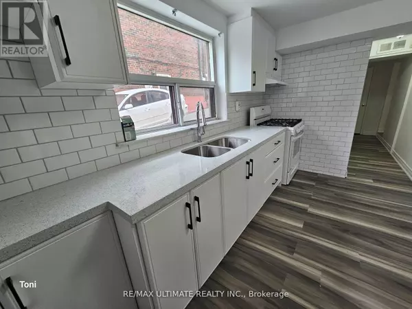 Toronto (brookhaven-amesbury), ON M6M2N9,55 Gotham CT #Lower