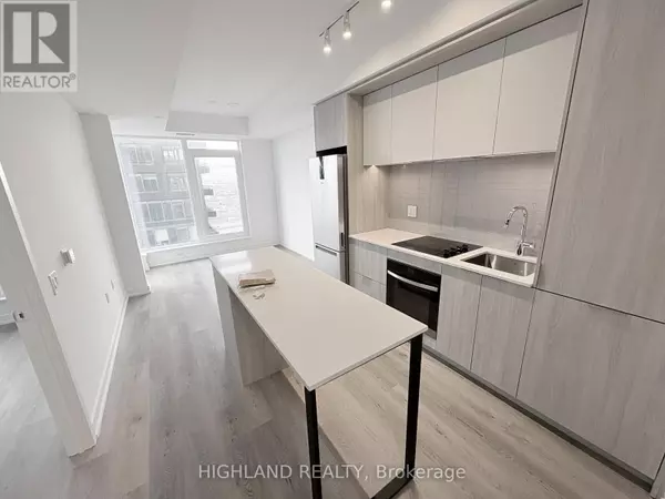 Mississauga (city Centre), ON L5B0P6,395 Square One DR #2111