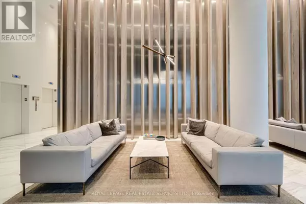 Mississauga (city Centre), ON L5B0M3,3900 Confederation Pkwy #1908