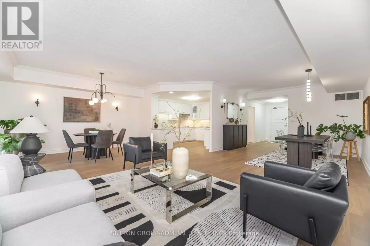 Toronto (edenbridge-humber Valley), ON M9A3B5,30 Anglesey BLVD #304