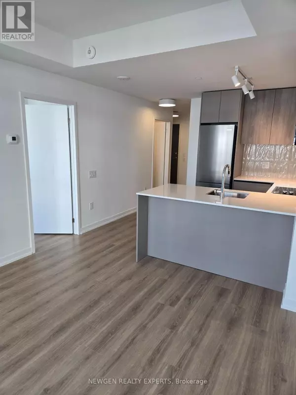 Mississauga (central Erin Mills), ON L5M2T1,2485 Eglinton AVE West #615