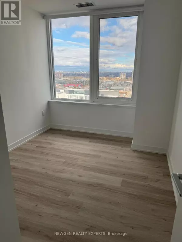 Mississauga (city Centre), ON L5B0P6,395 Square One DR #1803