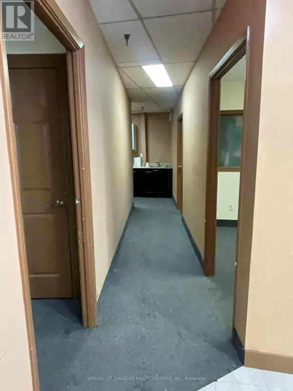 Mississauga (northeast), ON L5T1H8,6033 Shawson DR #29