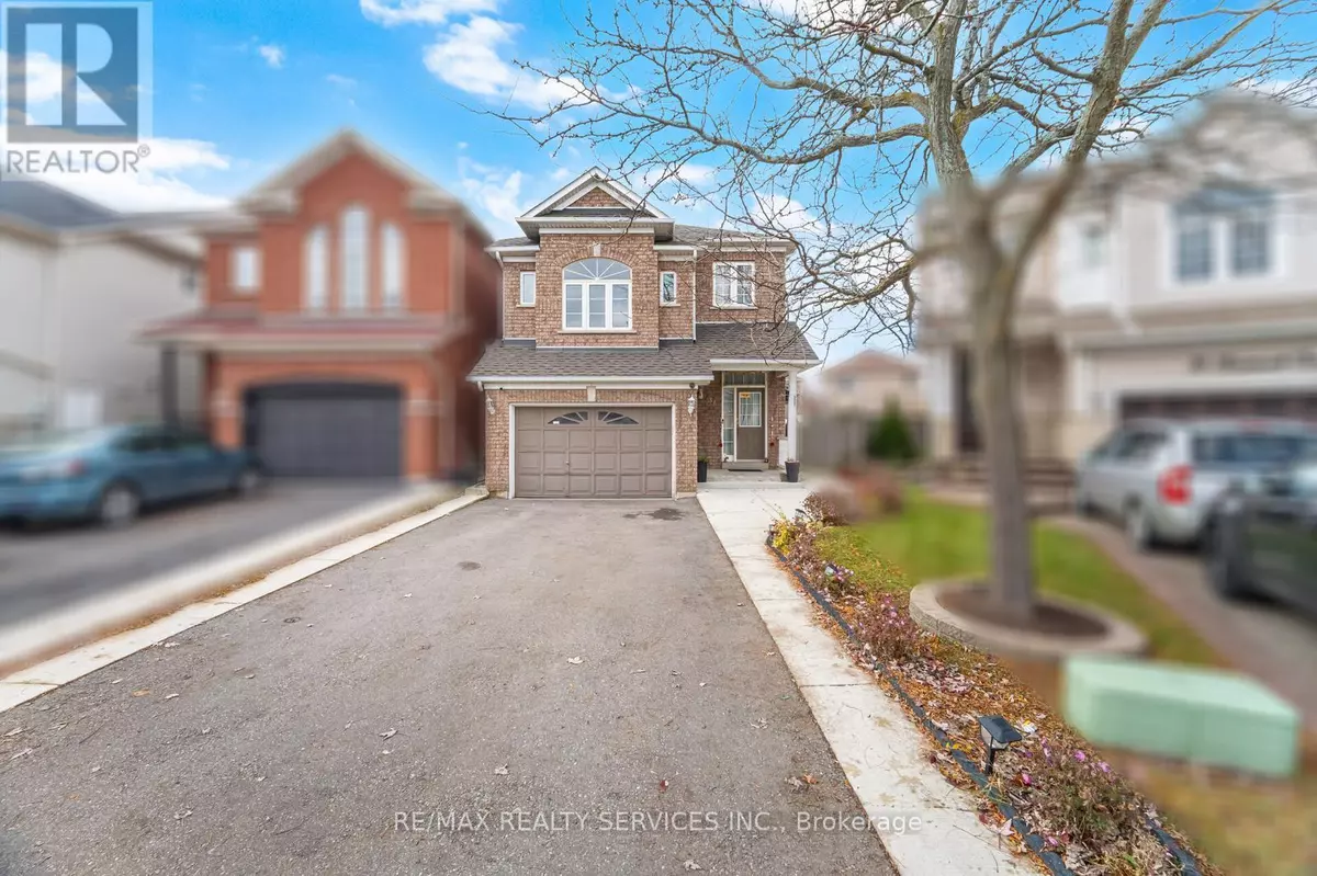 Brampton (northwest Sandalwood Parkway), ON L7A1T6,34 BRAMOAK CRESCENT