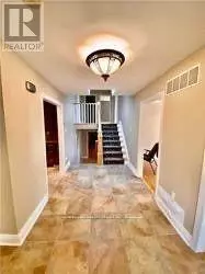 Mississauga (clarkson), ON L5H3L1,812 BEXHILL ROAD