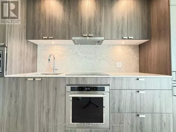 Toronto (edenbridge-humber Valley), ON M9A0G2,259 The Kingsway #617