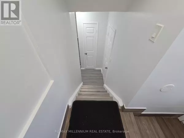 Brampton (brampton East), ON L6W1S9,144 Clarence ST #Bsmt