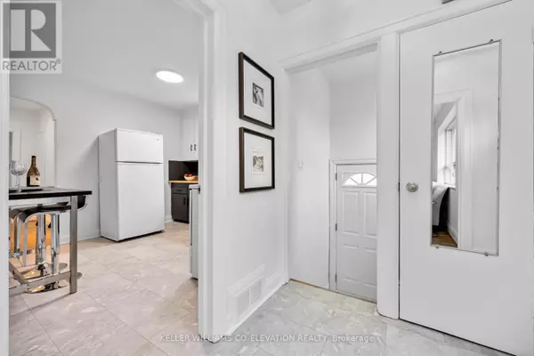 Toronto (islington-city Centre West), ON M9B3L3,1001 KIPLING AVENUE